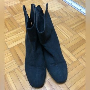 3 for 30$/ dark green suede boots